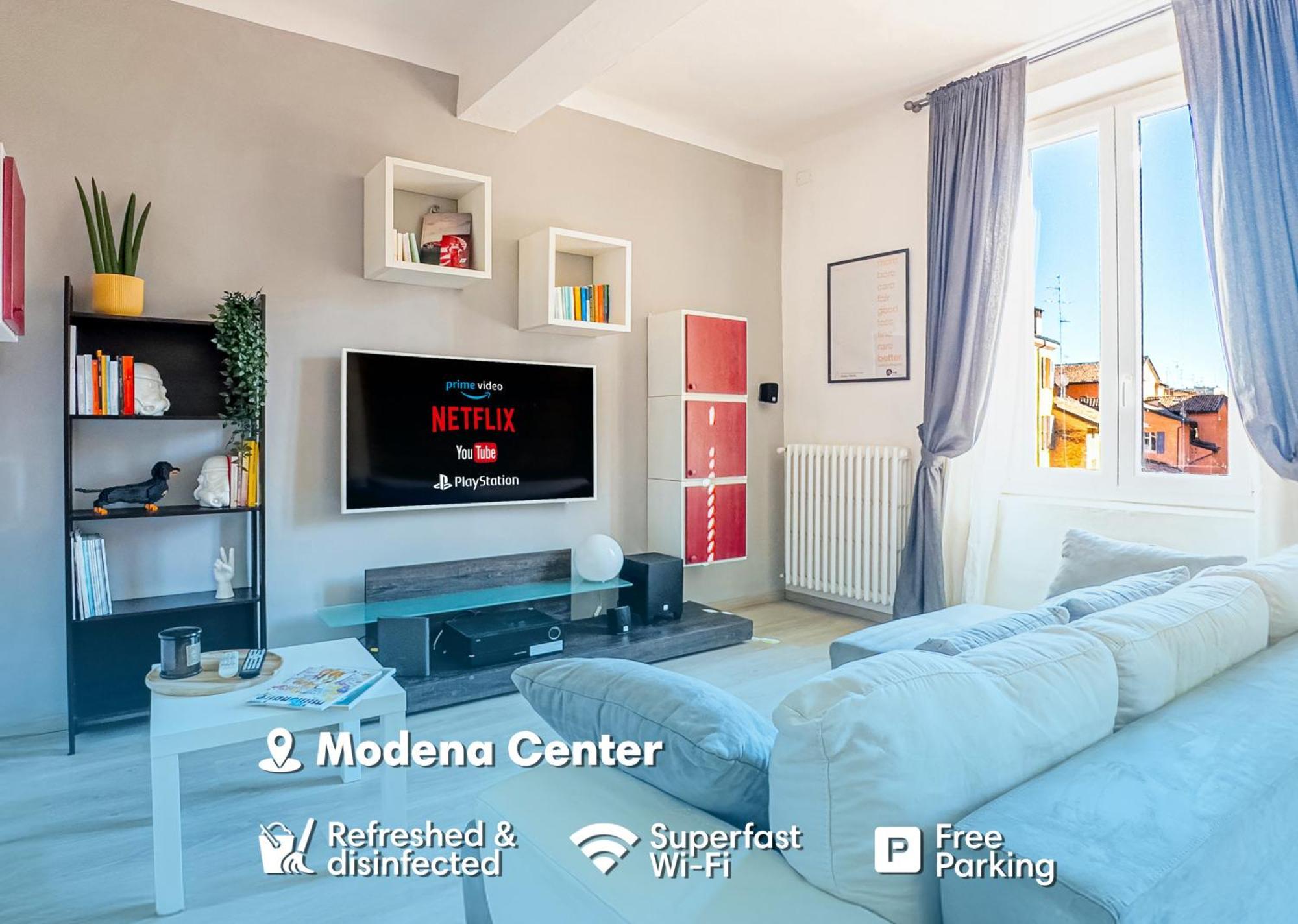 Luxury Apartment Next To The Francescana Модена Экстерьер фото